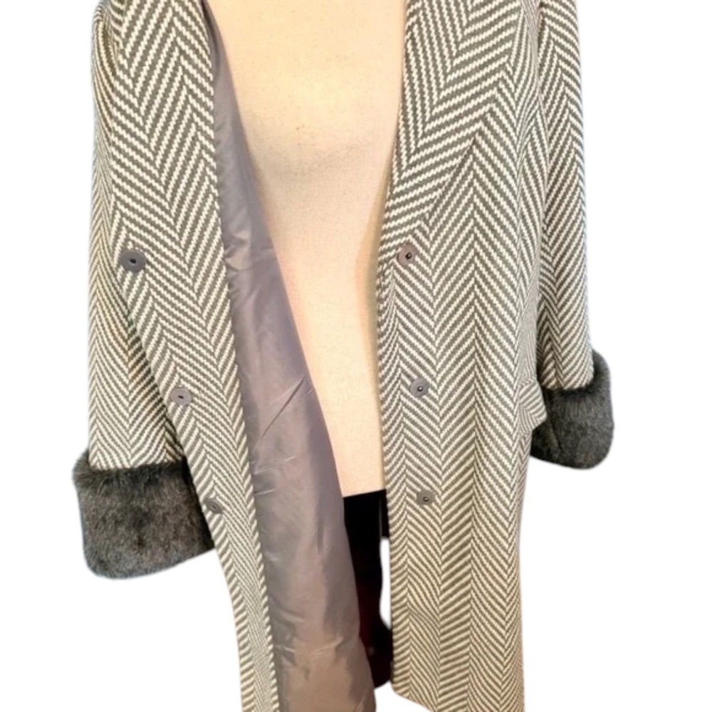 🧥 Lane Bryant Women’s Gray Herringbone Snap-Front Coat – Size 26/28 - Picture 7 of 13